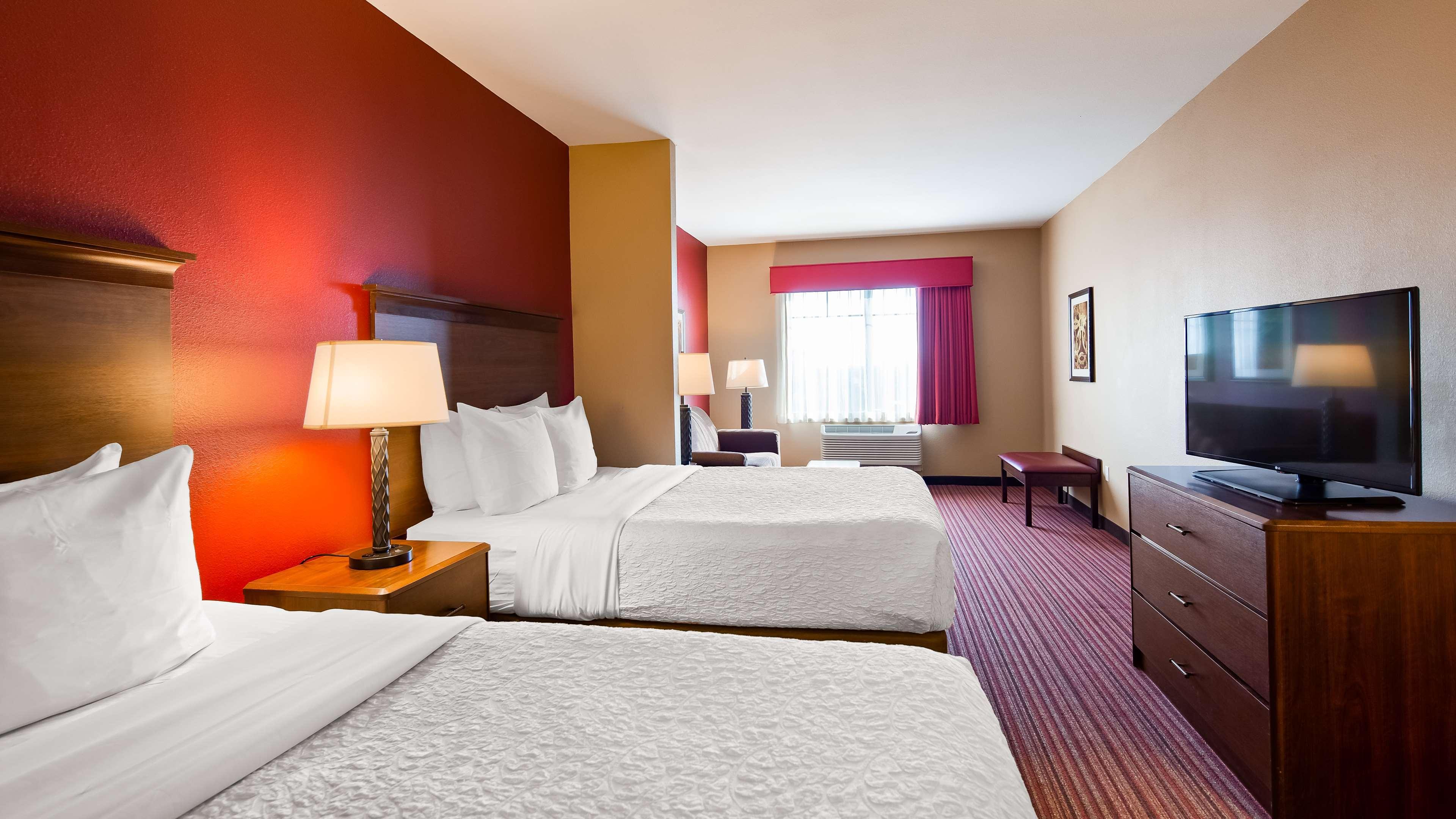 Best Western Plus Hudson Hotel & Suites Buitenkant foto